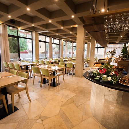 Ramon Suites By Smart Hotels Mitzpe Ramon Exterior photo